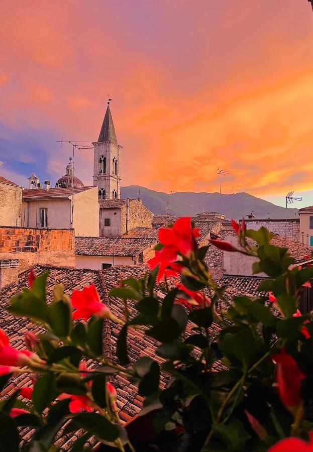Regina D'Aragona Casa Vacanze Sulmona Extérieur photo