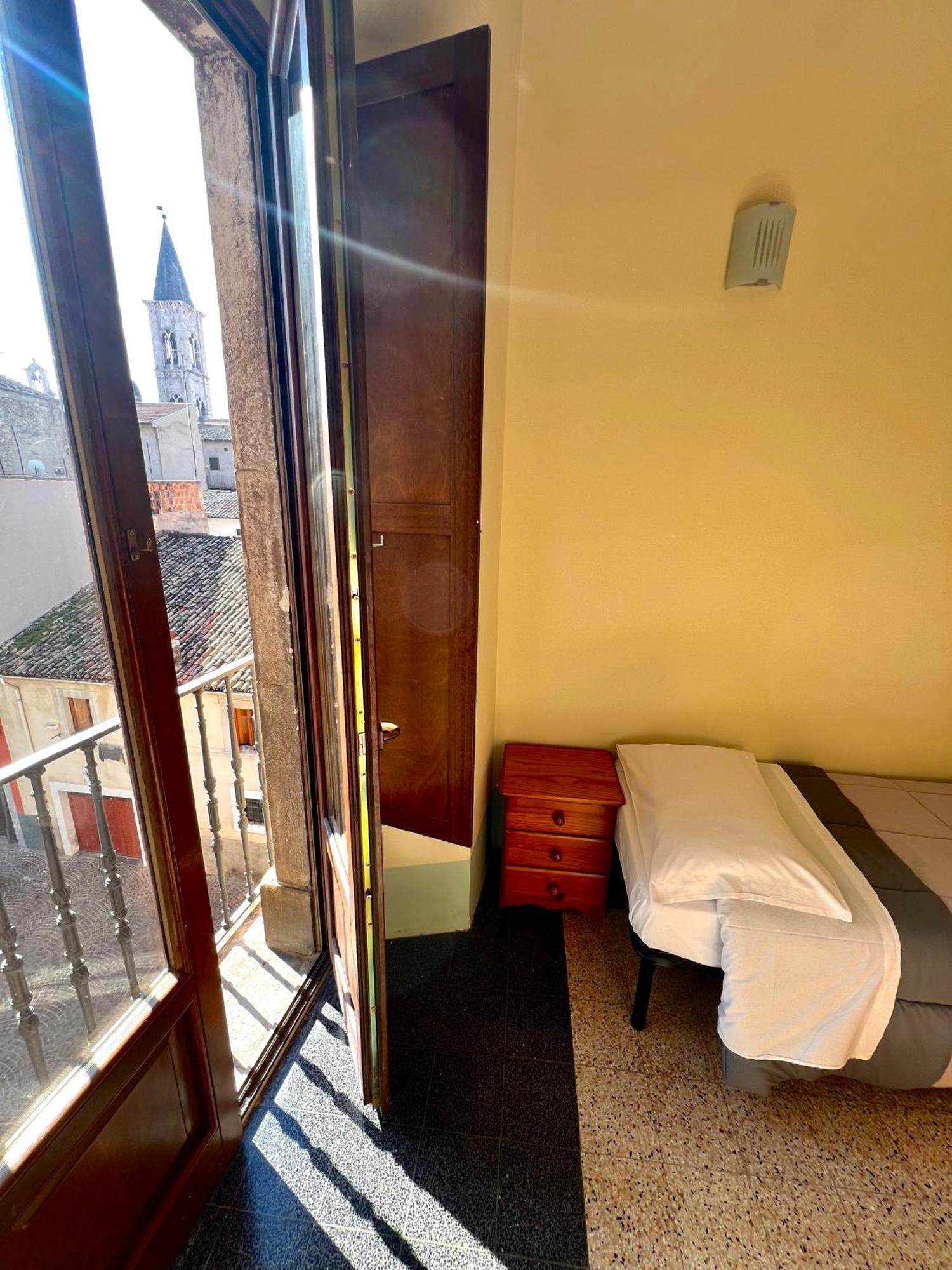 Regina D'Aragona Casa Vacanze Sulmona Extérieur photo